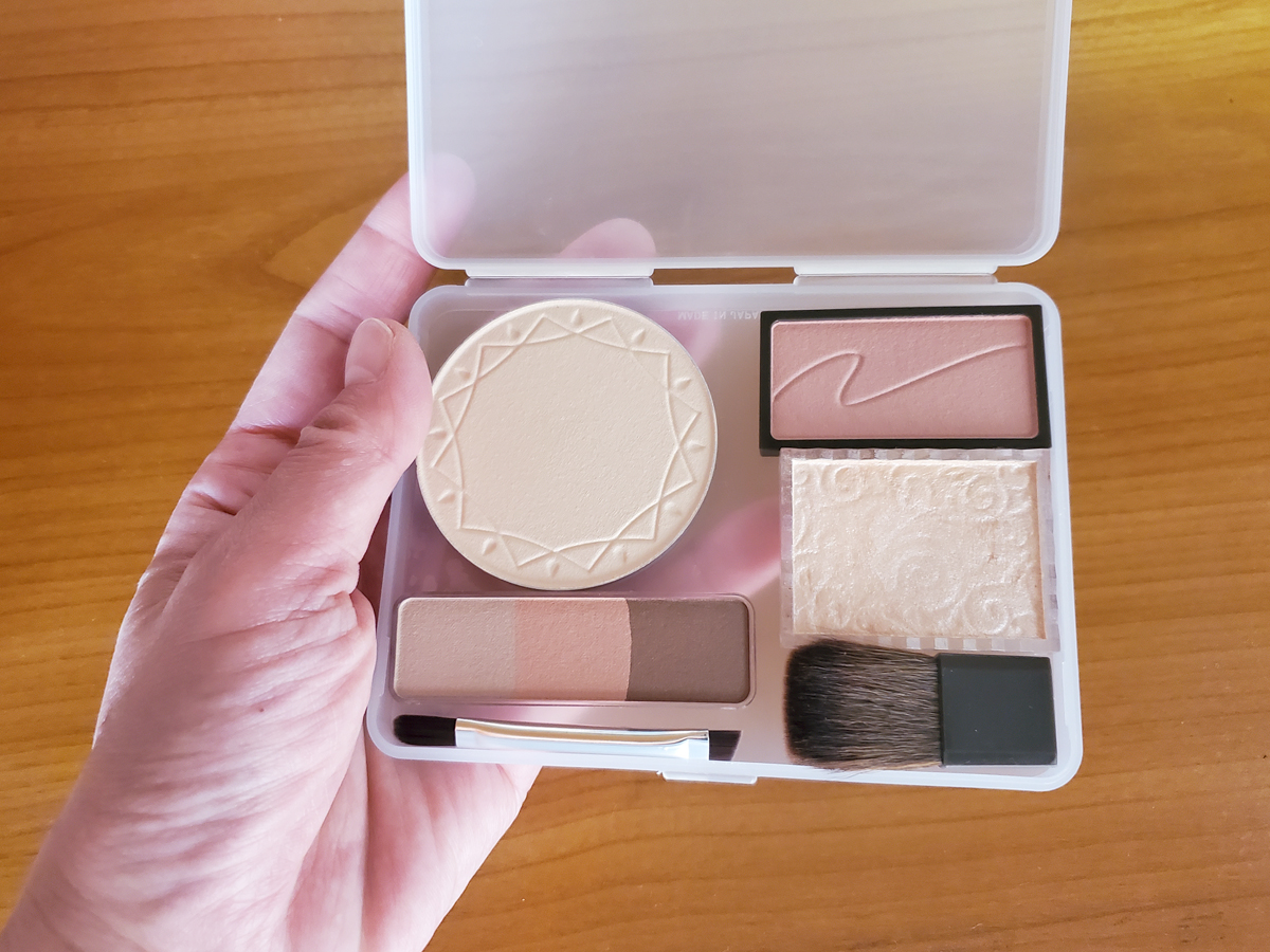 メイクパレットをダイソーで自作｜ダサいと言われないために気をつけたこと